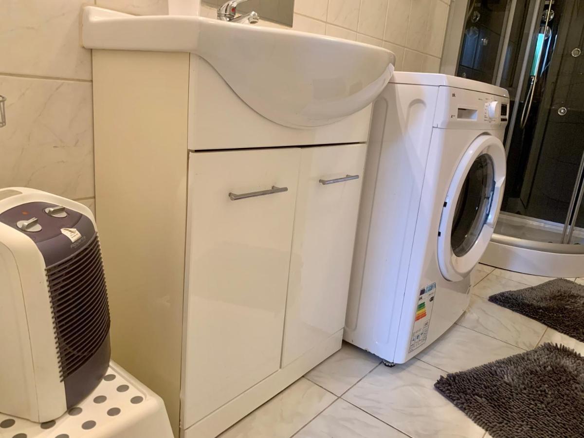Ferienwohnung Bis 8 Personen Rottenbach  Exterior photo